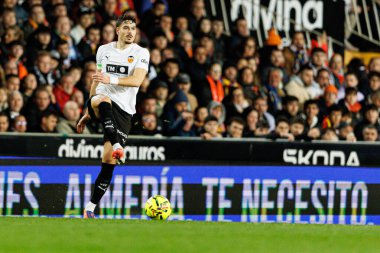 Filip Ugriniç, Valencia CF ve Real Madrid CF (Maciej Rogowski / Ball Raw Images) takımları arasında LaLiga EA Sports maçında görüldü)