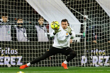 Stole Dimitrievski seen during LaLiga EA Sports game between teams of Valencia CF and Real Madrid CF (Maciej Rogowski/Ball Raw Images)