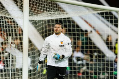 Stole Dimitrievski seen during LaLiga EA Sports game between teams of Valencia CF and Real Madrid CF (Maciej Rogowski/Ball Raw Images)