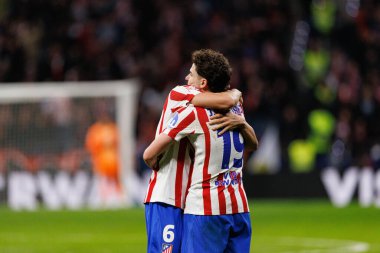 Koke ve Julian Alvarez, Atletico de Madrid ve FC Barcelona (Maciej Rogowski / Ball Raw Images) takımları arasında oynanan Copa Del Rey yarı final maçında gol üstüne gol atarken görüldü.)