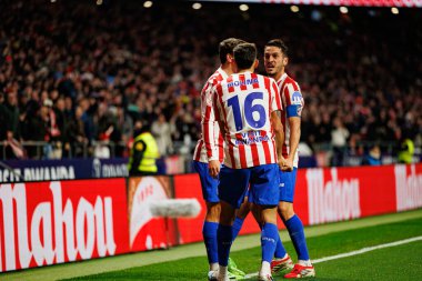 Antoine Griezmann, Atletico de Madrid ve FC Barcelona (Maciej Rogowski / Ball Raw Images) takımları arasında oynanan Copa Del Rey yarı final maçında attığı golü kutlarken görüldü.)