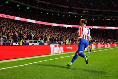 Antoine Griezmann, Atletico de Madrid ve FC Barcelona (Maciej Rogowski / Ball Raw Images) takımları arasında oynanan Copa Del Rey yarı final maçında attığı golü kutlarken görüldü.)