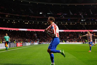 Antoine Griezmann, Atletico de Madrid ve FC Barcelona (Maciej Rogowski / Ball Raw Images) takımları arasında oynanan Copa Del Rey yarı final maçında attığı golü kutlarken görüldü.)