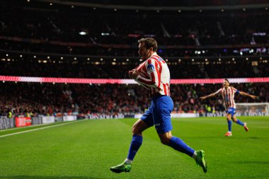 Antoine Griezmann, Atletico de Madrid ve FC Barcelona (Maciej Rogowski / Ball Raw Images) takımları arasında oynanan Copa Del Rey yarı final maçında attığı golü kutlarken görüldü.)