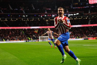 Antoine Griezmann, Atletico de Madrid ve FC Barcelona (Maciej Rogowski / Ball Raw Images) takımları arasında oynanan Copa Del Rey yarı final maçında attığı golü kutlarken görüldü.)