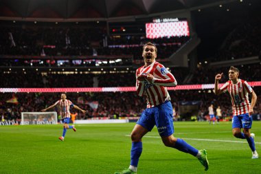 Antoine Griezmann, Atletico de Madrid ve FC Barcelona (Maciej Rogowski / Ball Raw Images) takımları arasında oynanan Copa Del Rey yarı final maçında attığı golü kutlarken görüldü.)