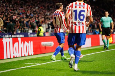Antoine Griezmann, Atletico de Madrid ve FC Barcelona (Maciej Rogowski / Ball Raw Images) takımları arasında oynanan Copa Del Rey yarı final maçında attığı golü kutlarken görüldü.)