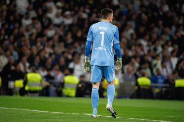 Şampiyonlar Ligi sırasında Real Madrid CF ve SL Benfica (Maciej Rogowski / Ball Raw Images) takımları arasında oynanan maçta Anatoliy Trubin görüldü.)