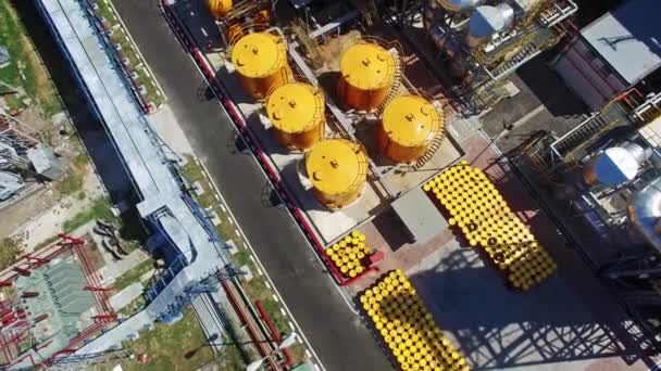 Εγκαταστάσεις πετρελαίου στην Ινδονησία — Αρχείο Βίντεο