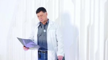  Doktor Radyografi arıyorsunuz