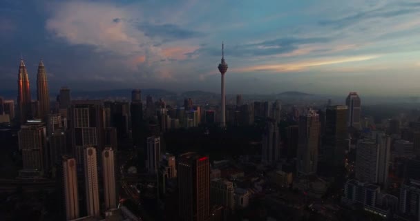 Flygfoto över Kuala lumpur stad — Stockvideo