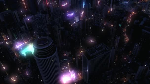 Аріале. Вид зверху на нічний центр міста з хмарочосами та освітленням неонових вулиць — стокове відео