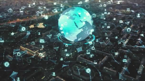 Concepto de animación de medios sociales con fondo plano aéreo de la ciudad. Holograma de la Tierra e iconos con imágenes de paisajes urbanos. — Vídeos de Stock