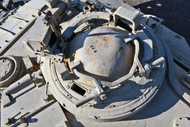 eski tankı kule üzerinde yumurtadan