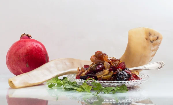 Shofar con melograno e marmellata di frutto — Foto Stock