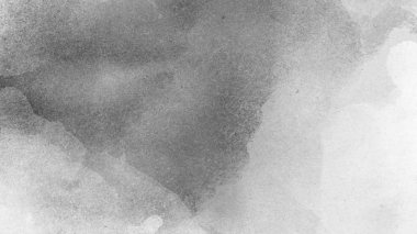 Bulutlu desenli ve aşınmış mermer efektli beyaz kağıda suluboya boya.