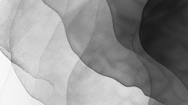 Bulutlu desenli ve aşınmış mermer efektli beyaz kağıda suluboya boya.