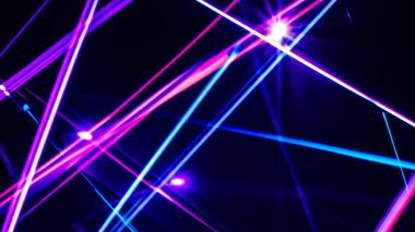 Neon mor ışık huzmeleri, parlak ultraviyole psikedelik soyut arka plan. Parlak çizgiler efekti