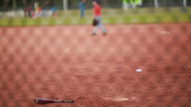 Bir beyzbol sopası bırakmasını alanında