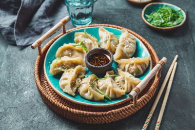 Soya soslu Gyoza hamur tatlısı.
