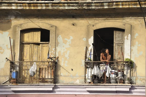 Fachada del casco antiguo de La Habana . —  Fotos de Stock