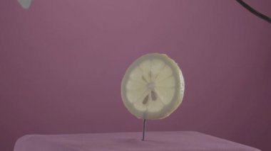 Renk tuşu için mor ekran üzerinde döngü ile limon döndürme