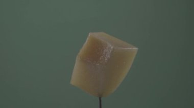 Krom anahtarı için mavi ekranda döngü ile kayısı döndürme