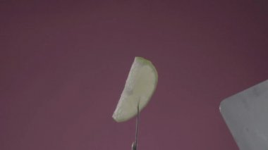 Renk tuşu için mor ekran üzerinde döngü ile limon döndürme