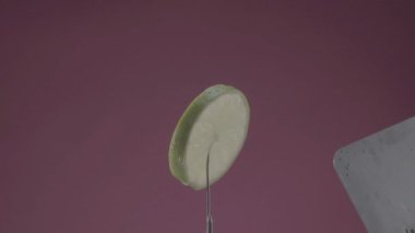 Renk tuşu için mor ekran üzerinde döngü ile limon döndürme