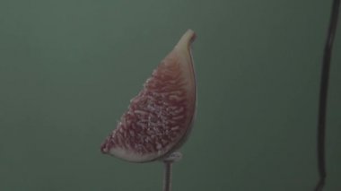 Krom anahtarı için yeşil ekran üzerinde döngü ile incir döndürme