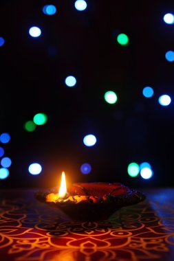 Yağ lambası ile Hint geleneksel kolam