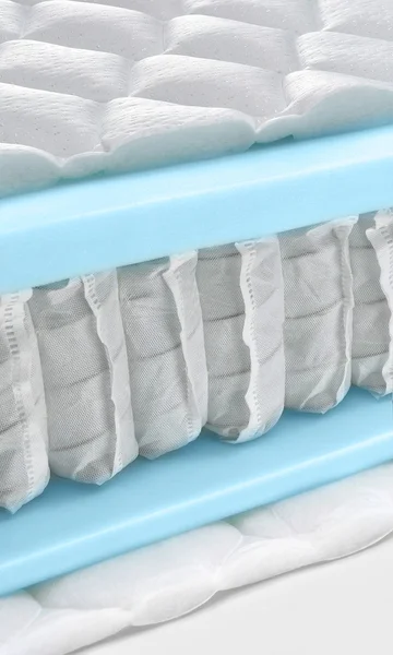 混合泡沫乳胶邦弹簧床垫截面-嗨节瓜 — 图库照片
