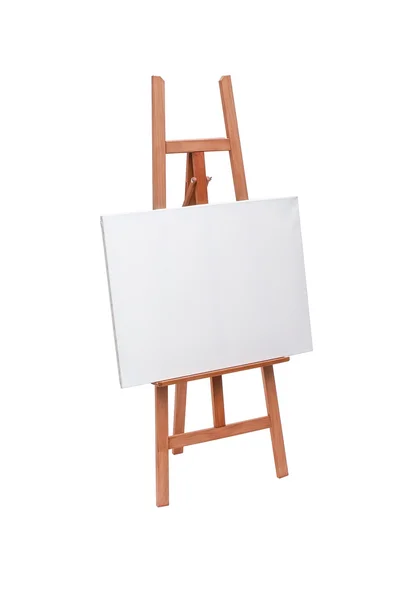 Pintor branco lona em cavalete de madeira isolado em branco com clipe — Fotografia de Stock