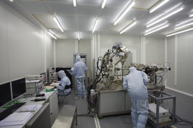 Nükleer Araştırma Merkezi, moleküler ışın epitaxy temiz oda