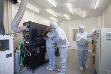 Temiz oda Nükleer Araştırma Merkezi, moleküler ışını epitaxy