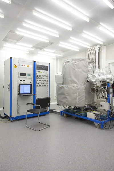 Nükleer Araştırma Merkezi, moleküler ışın epitaxy temiz oda