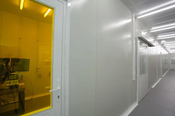 Sala limpia en el centro de investigación nuclear, sala —  Fotos de Stock