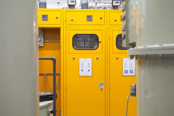 Cleanroom in nuclear research centre, air filtration