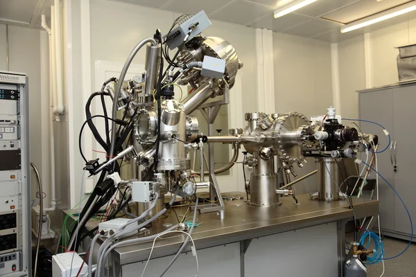 Nükleer Araştırma Merkezi, moleküler ışın epitaxy temiz oda