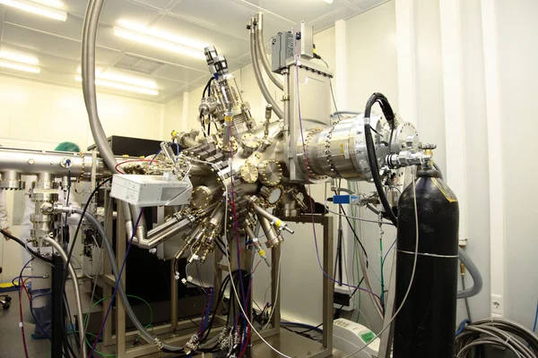 Nükleer Araştırma Merkezi, moleküler ışın epitaxy temiz oda