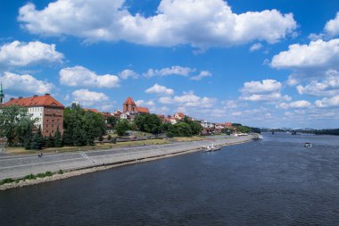 Torun, Polonya - waterfront