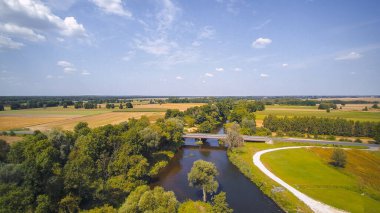 Polonya 'nın göbeğinde yaz mevsimi.