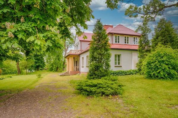 Historisches Herrenhaus Der Landwirtschaftsschule Sedziejowice Polen — Stockfoto