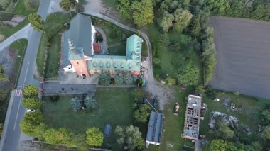 Polonya, Oporw 'daki Pauline Manastırı.