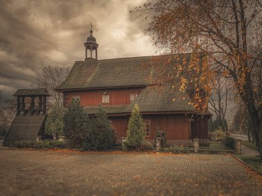 Kiliseler ve Piskopos Anıtı, Polonya.