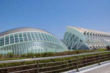 Geometrik mimari gezisi. Turistik şehir sanat bilimi. Valencia 'ya git. Sanat ve bilim şehri. Valencia dönüm noktası. Seyahat güzergahı. Valencia geometrik mimarisi.