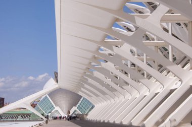 Seyahat güzergahı. Valencia geometrik mimarisi bir dönüm noktası. Geometrik mimari gezisi. Turistik şehir sanat bilimi. Valencia 'ya git. Sanat ve bilim şehri. Çağdaş simge.