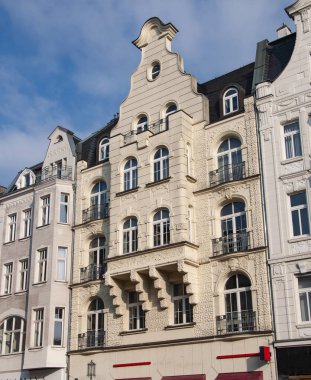 Şehir mimarisi. Mimari bina. Tarihi şehir binası. Bonn Mimari Şehir Sokağı. Alman şehir mimarisi. Bonn şehir binası. Mimari biçim.