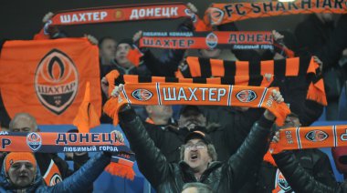 FC Shakhtar Donetsk 4-0 Fc Malmö Uefa Şampiyonlar Ligi tarihinde Arena Lviv stadyum Lviv 3 Kasım 2015 tarihinde dördüncü turda. Gladkiy, Srna, Eduardo ve Teixeira Shakhtar için attı.