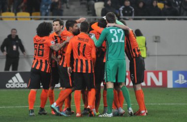 FC Shakhtar Donetsk 4-0 Fc Malmö Uefa Şampiyonlar Ligi tarihinde Arena Lviv stadyum Lviv 3 Kasım 2015 tarihinde dördüncü turda. Gladkiy, Srna, Eduardo ve Teixeira Shakhtar için attı.